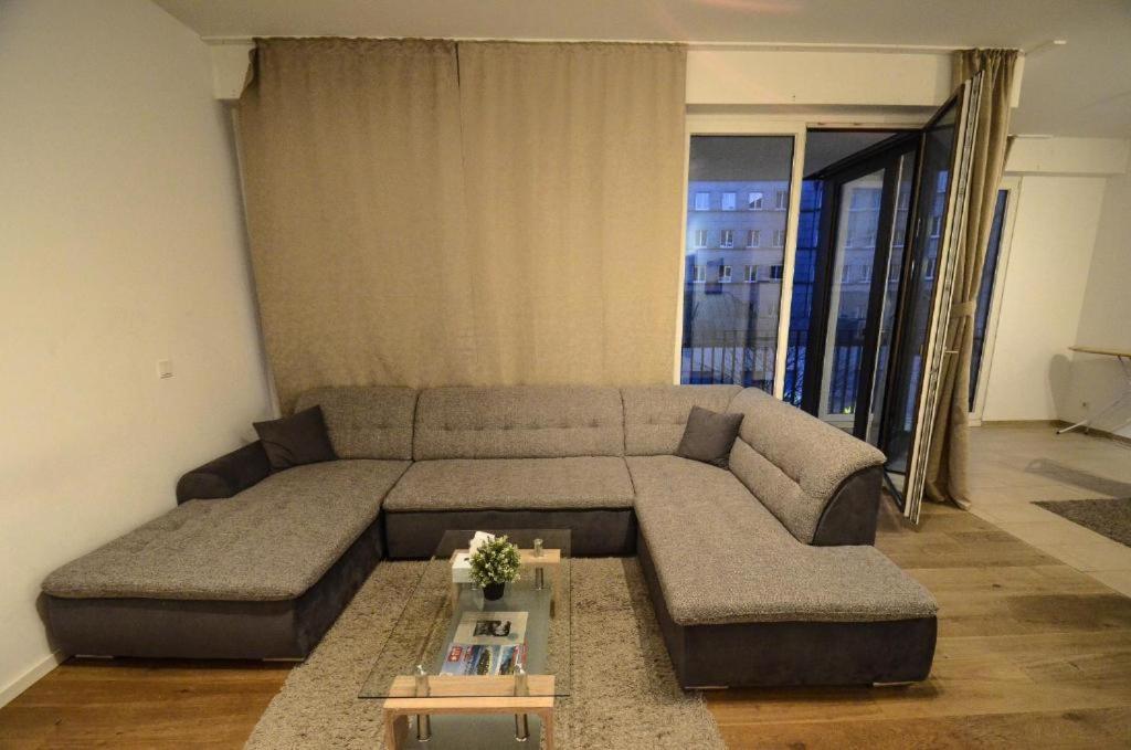 Ferienwohnung High-Quality In The Heart Of Stuttgart 4 Exterior foto